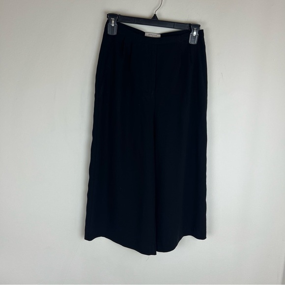 Aritzia Babaton Lazarus Culottes Wide leg Cropped Pants Black HighRise Size 2 B9 - Picture 3 of 6